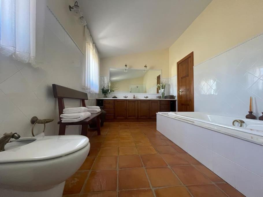 Quinta Mazagatos Segovia Villa La Lastrilla Luaran gambar